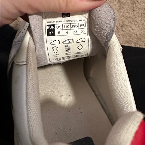 Veja V-10 Leather Sneakers in the Extra White Nautico Pekin - Picture 9 of 9